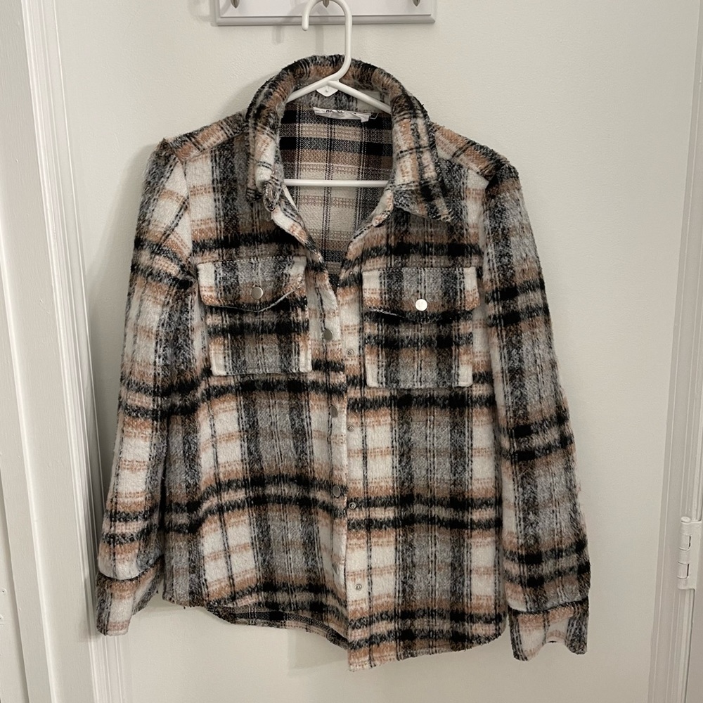Bc Dakota shacket